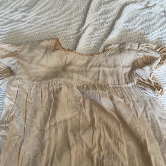 Like new! Dark ivory blouse - Picture 5 of 5